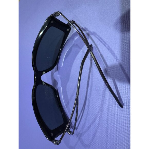 Gianni Versace Ladies Vintage Sunglasses w/Case Mod 634 Col 351 main image 4
